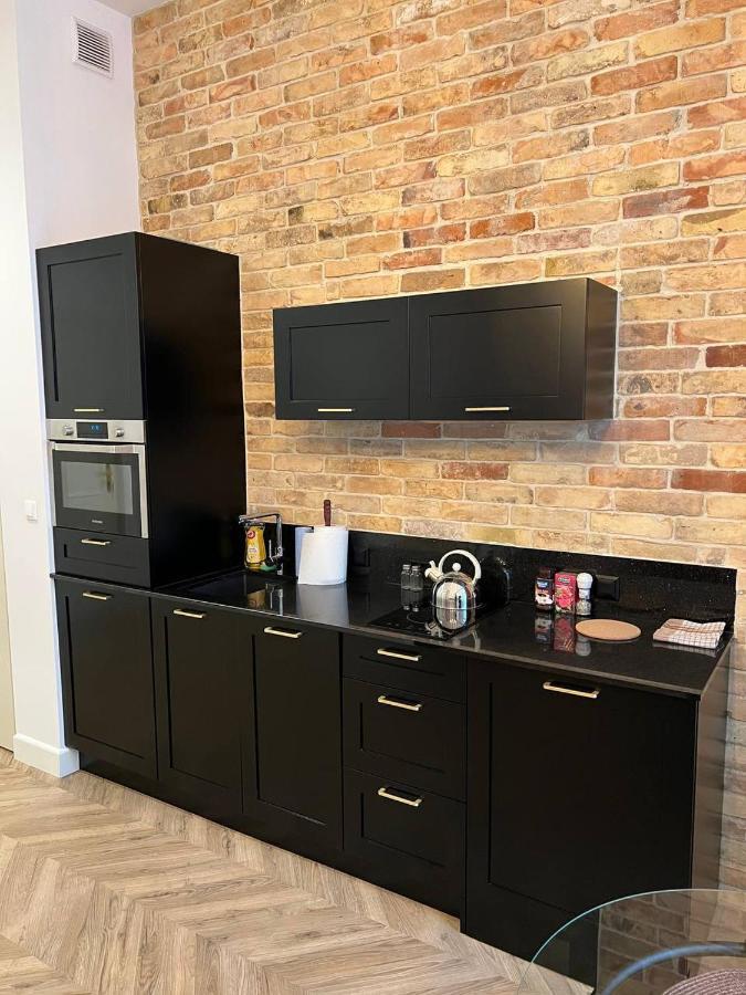 Luxury Apartment In The City Center , Wi-Fi - By Hik Apartments Varsó Kültér fotó